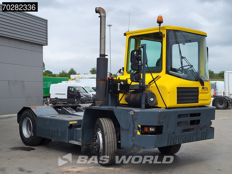 MOL YT200/4X2 4X2 Big-Axle Drumbrakes Hebesattel - Terminalski traktor: slika 3 MOL YT200/4X2 4X2 Big-Axle Drumbrakes Hebesattel - Terminalski traktor: slika 3