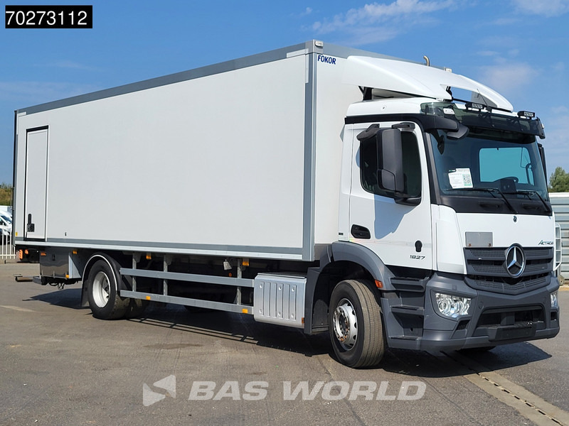 Mercedes-Benz Actros 1827 4X2 2.000kg Ladebordwand Automatic Xenon ClassicSpace Euro 6 - Tovornjak zabojnik: slika 3 Mercedes-Benz Actros 1827 4X2 2.000kg Ladebordwand Automatic Xenon ClassicSpace Euro 6 - Tovornjak zabojnik: slika 3