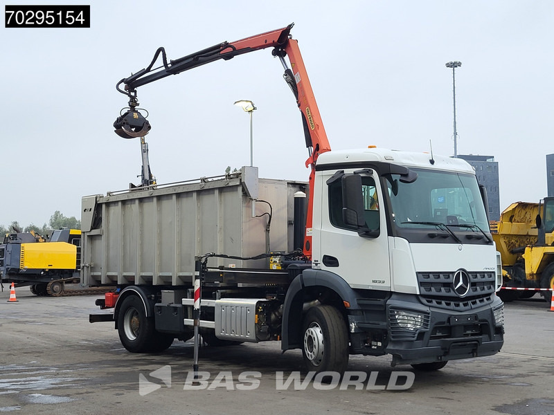 Mercedes-Benz Actros 1833 4X2 Palfinger PK7.501 SLD Kran Crane 17m3 tipper Big-Axle Euro 6 - Tovornjak prekucnik, Tovornjak z dvigalom: slika 3 Mercedes-Benz Actros 1833 4X2 Palfinger PK7.501 SLD Kran Crane 17m3 tipper Big-Axle Euro 6 - Tovornjak prekucnik, Tovornjak z dvigalom: slika 3