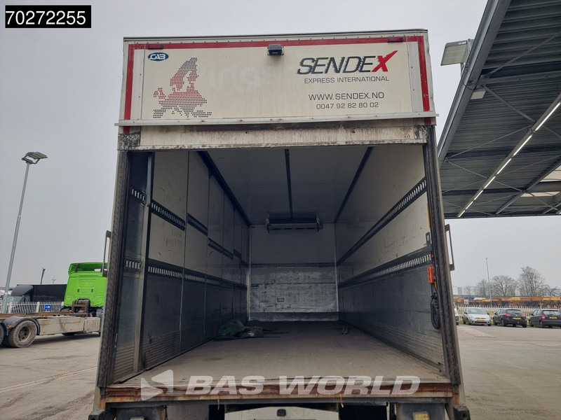Mercedes-Benz Actros 2036 4X2 19.5tonner 2000kg Ladebordwand Xenon StreamSpace Euro 6 - Tovornjak hladilnik: slika 5 Mercedes-Benz Actros 2036 4X2 19.5tonner 2000kg Ladebordwand Xenon StreamSpace Euro 6 - Tovornjak hladilnik: slika 5