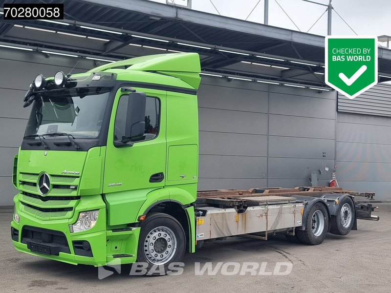 Mercedes-Benz Actros 2545 6X2 Hydraulic Liftable BDF system Lift+steering axle ADR Euro 6 - Kontejnerski tovornjak/ Tovornjak z zamenljivim tovoriščem: slika 1 Mercedes-Benz Actros 2545 6X2 Hydraulic Liftable BDF system Lift+steering axle ADR Euro 6 - Kontejnerski tovornjak/ Tovornjak z zamenljivim tovoriščem: slika 1