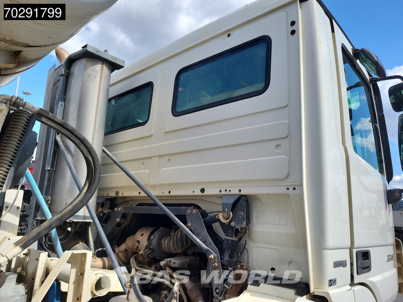 Mercedes-Benz Actros 3241 8X4 9m3 Schwing Stetter Retarder Big-Axle Steelsuspension 3-Pedals Euro 4 - Avtomešalec: slika 5 Mercedes-Benz Actros 3241 8X4 9m3 Schwing Stetter Retarder Big-Axle Steelsuspension 3-Pedals Euro 4 - Avtomešalec: slika 5