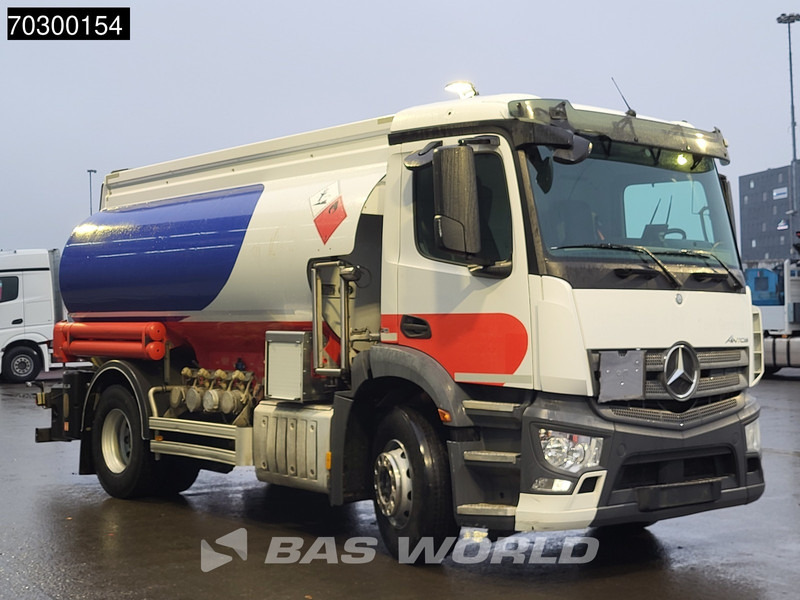 Mercedes-Benz Antos 1824 4X2 13500ltr Fuel tanker 4 comparments ADR Automatic Euro 6 - Tovornjak cisterna: slika 3 Mercedes-Benz Antos 1824 4X2 13500ltr Fuel tanker 4 comparments ADR Automatic Euro 6 - Tovornjak cisterna: slika 3