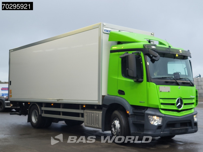 Mercedes-Benz Antos 1827 4X2 2000kg Ladebordwand box heating Automatic Xenon Euro 6 - Tovornjak zabojnik: slika 3 Mercedes-Benz Antos 1827 4X2 2000kg Ladebordwand box heating Automatic Xenon Euro 6 - Tovornjak zabojnik: slika 3