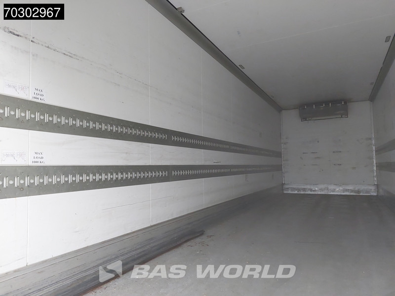 Mercedes-Benz Antos 2532 Antos 6X2 Carrier Supra 850 Nordic Automatic Euro 6 - Tovornjak hladilnik: slika 5 Mercedes-Benz Antos 2532 Antos 6X2 Carrier Supra 850 Nordic Automatic Euro 6 - Tovornjak hladilnik: slika 5