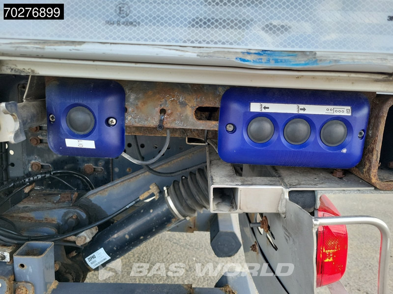 Mercedes-Benz Antos 2535 6X2 Lumikko L7 cooler ladebordwand Lift+Lenkachse Euro 6 - Tovornjak hladilnik: slika 5 Mercedes-Benz Antos 2535 6X2 Lumikko L7 cooler ladebordwand Lift+Lenkachse Euro 6 - Tovornjak hladilnik: slika 5