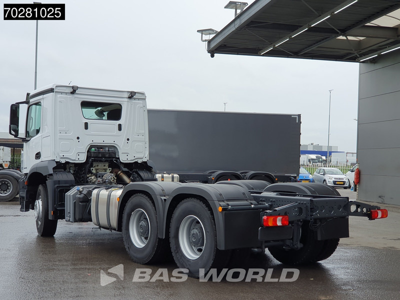 Mercedes-Benz Arocs 2636 6X4 NEW chassis Flywheel PTO Big-Axle Automatic Steelsuspension Euro 6 - Tovornjak-šasija: slika 2 Mercedes-Benz Arocs 2636 6X4 NEW chassis Flywheel PTO Big-Axle Automatic Steelsuspension Euro 6 - Tovornjak-šasija: slika 2