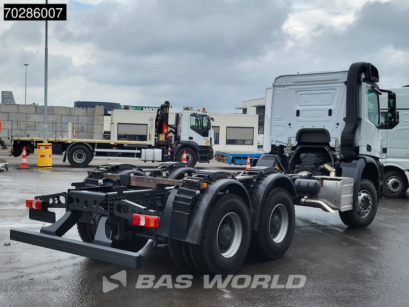 Mercedes-Benz Arocs 3342 6X4 NEW 6x4 chassis Big-Axle Automatic Steel suspension Euro 3 - Tovornjak-šasija: slika 5 Mercedes-Benz Arocs 3342 6X4 NEW 6x4 chassis Big-Axle Automatic Steel suspension Euro 3 - Tovornjak-šasija: slika 5