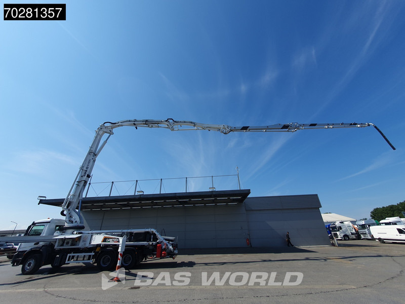 Mercedes-Benz Arocs 3343 6X4 CIFA K40H Carbotech Pump 5 arm Big-Axle Navi Euro 6 - Črpalka za beton: slika 5 Mercedes-Benz Arocs 3343 6X4 CIFA K40H Carbotech Pump 5 arm Big-Axle Navi Euro 6 - Črpalka za beton: slika 5