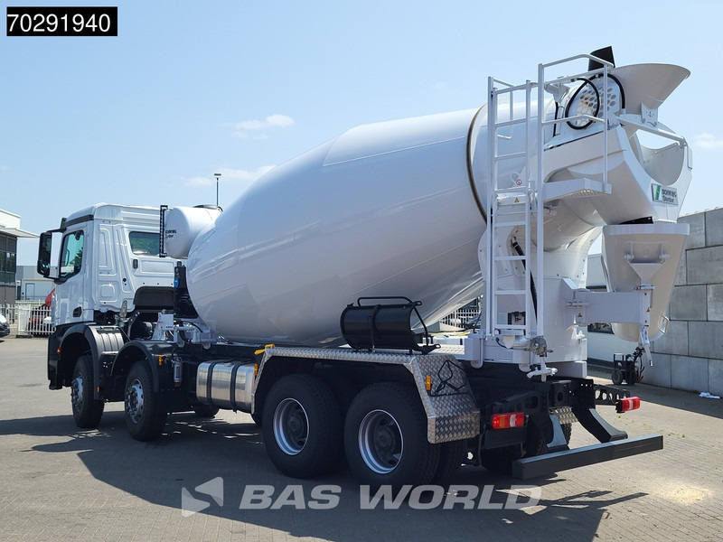 Mercedes-Benz Arocs 4245 8X4 NEW! 12m3 Schwing Stetter Mixer Big-Axle Manual Euro 3 - Avtomešalec: slika 2 Mercedes-Benz Arocs 4245 8X4 NEW! 12m3 Schwing Stetter Mixer Big-Axle Manual Euro 3 - Avtomešalec: slika 2