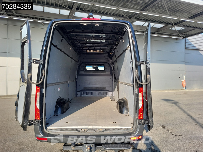 Mercedes-Benz Sprinter 317 CDI Automaat L3H2 3,5t Trekhaak Airco Camera Parkeersensoren MBUX CarPlay Euro6 L3 16m3 A/C Towbar - Furgon: slika 3 Mercedes-Benz Sprinter 317 CDI Automaat L3H2 3,5t Trekhaak Airco Camera Parkeersensoren MBUX CarPlay Euro6 L3 16m3 A/C Towbar - Furgon: slika 3