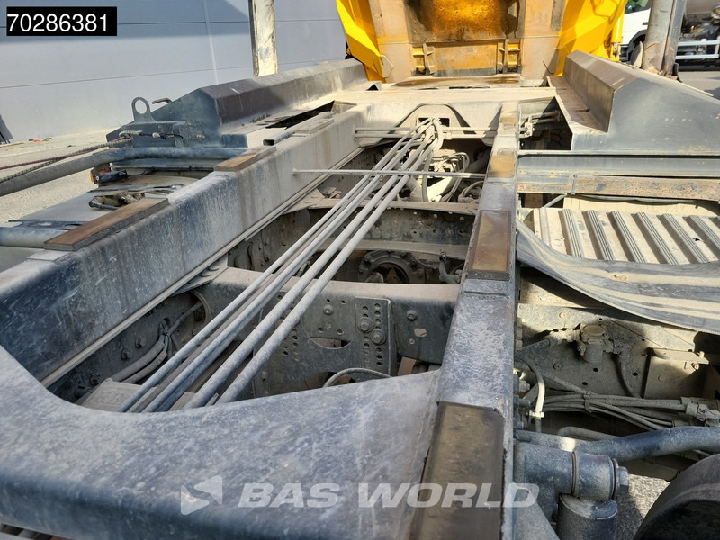 Renault Kerax 480 8X4 16m3 tipper Retarder Optibrake+ Big-Axle Steelsuspension Euro 5 - Tovornjak prekucnik: slika 5 Renault Kerax 480 8X4 16m3 tipper Retarder Optibrake+ Big-Axle Steelsuspension Euro 5 - Tovornjak prekucnik: slika 5