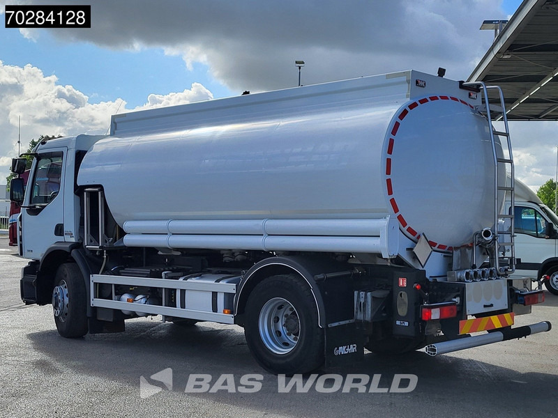 Renault Premium 380 4X4 14.000 Liter Fuel tanker 6 compartments ADR Hydrodrive Euro 5 - Tovornjak cisterna: slika 2 Renault Premium 380 4X4 14.000 Liter Fuel tanker 6 compartments ADR Hydrodrive Euro 5 - Tovornjak cisterna: slika 2