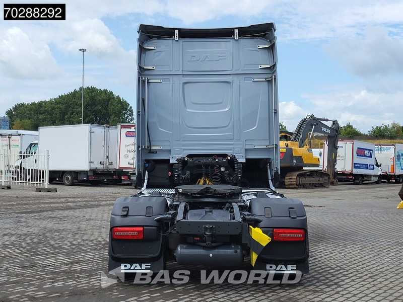 Vlačilec DAF XF 530 4X2 Retarder 2xTanks Standklima LED Euro 6: slika 8