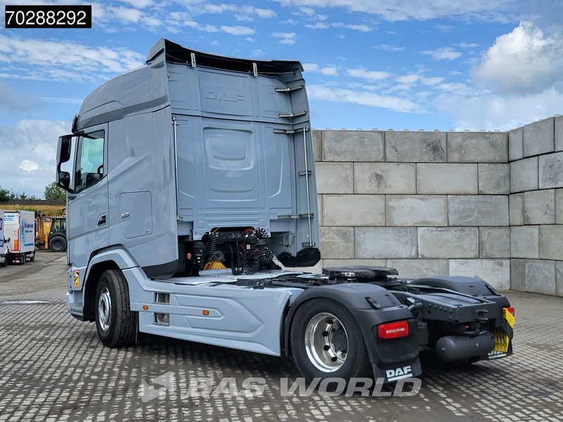 DAF XF 530 4X2 Retarder 2xTanks Standklima LED Euro 6 - Vlačilec: slika 2 DAF XF 530 4X2 Retarder 2xTanks Standklima LED Euro 6 - Vlačilec: slika 2