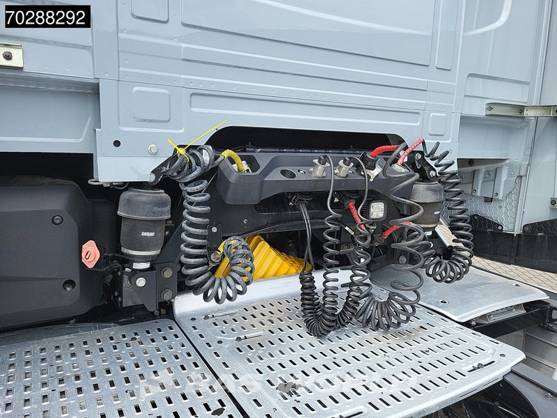 Vlačilec DAF XF 530 4X2 Retarder 2xTanks Standklima LED Euro 6: slika 12