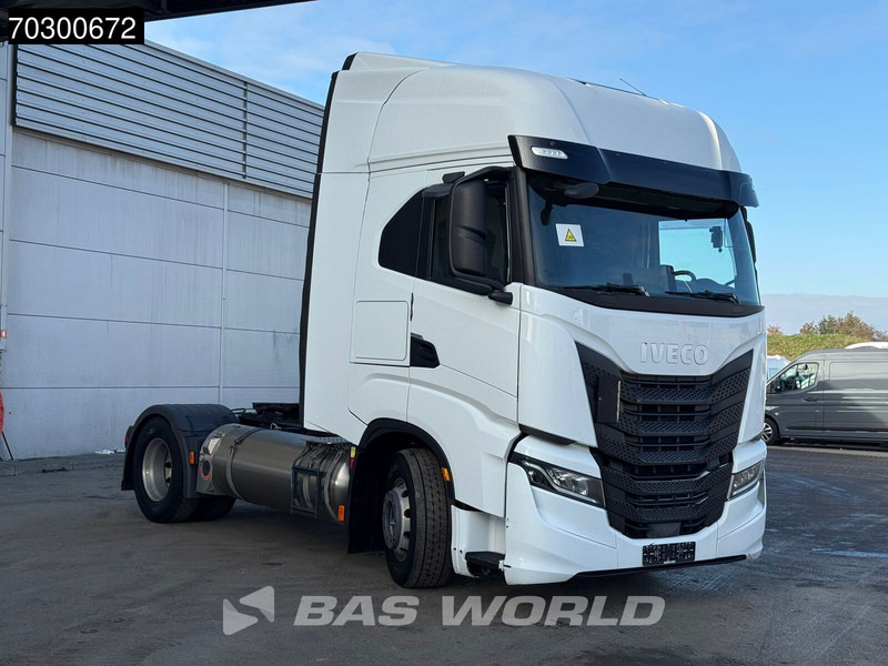 Iveco S-Way 460 4X2 LNG! Retarder 2xTanks ACC LED Euro 6 - Vlačilec: slika 3 Iveco S-Way 460 4X2 LNG! Retarder 2xTanks ACC LED Euro 6 - Vlačilec: slika 3