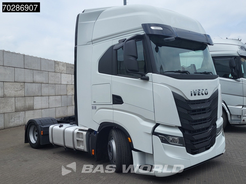 Iveco S-Way 480 4X2 Mega Retarder Standklima 2xTanks Navi ACC LED Euro 6 - Vlačilec: slika 3 Iveco S-Way 480 4X2 Mega Retarder Standklima 2xTanks Navi ACC LED Euro 6 - Vlačilec: slika 3