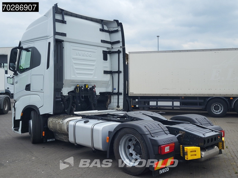 Iveco S-Way 480 4X2 Mega Retarder Standklima 2xTanks Navi ACC LED Euro 6 - Vlačilec: slika 2 Iveco S-Way 480 4X2 Mega Retarder Standklima 2xTanks Navi ACC LED Euro 6 - Vlačilec: slika 2
