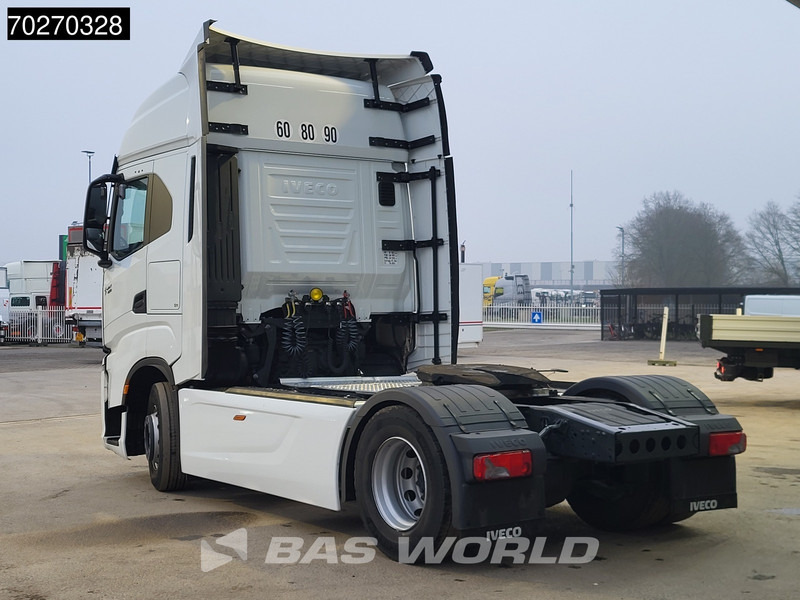 Iveco S-Way 490 4X2 Full-Air! 2x Tanks LED - Vlačilec: slika 2 Iveco S-Way 490 4X2 Full-Air! 2x Tanks LED - Vlačilec: slika 2