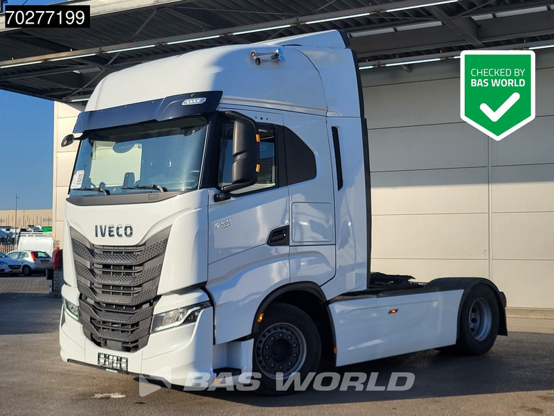 Iveco S-Way 490 4X2 Retarder 2x Tanks LED ACC - Vlačilec: slika 1 Iveco S-Way 490 4X2 Retarder 2x Tanks LED ACC - Vlačilec: slika 1