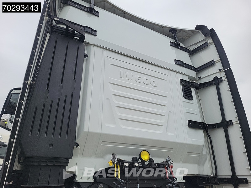 Iveco S-Way 490 4X2 Retarder Standairco 2xTanks ACC LED Navi Euro 6 - Vlačilec: slika 3 Iveco S-Way 490 4X2 Retarder Standairco 2xTanks ACC LED Navi Euro 6 - Vlačilec: slika 3