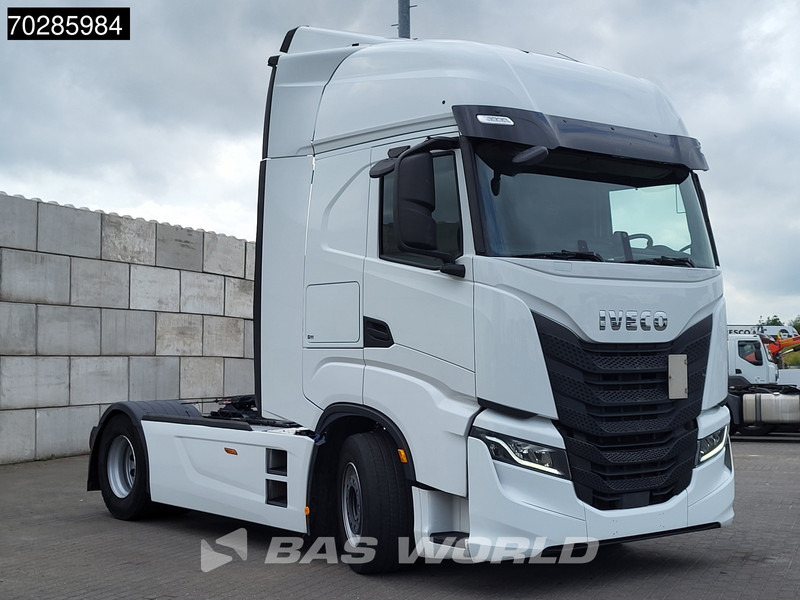 Iveco S-Way 490 4X2 Retarder Standklima 2xTanks Navi ACC LED Euro 6 - Vlačilec: slika 3 Iveco S-Way 490 4X2 Retarder Standklima 2xTanks Navi ACC LED Euro 6 - Vlačilec: slika 3