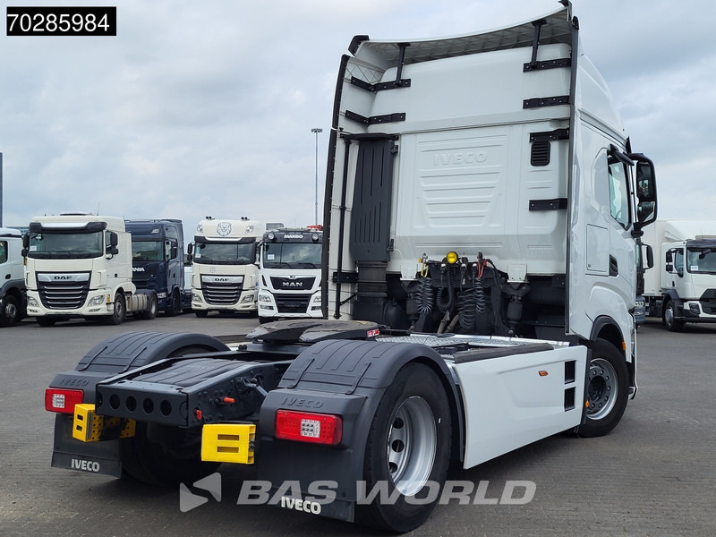 Iveco S-Way 490 4X2 Retarder Standklima 2xTanks Navi ACC LED Euro 6 - Vlačilec: slika 5 Iveco S-Way 490 4X2 Retarder Standklima 2xTanks Navi ACC LED Euro 6 - Vlačilec: slika 5