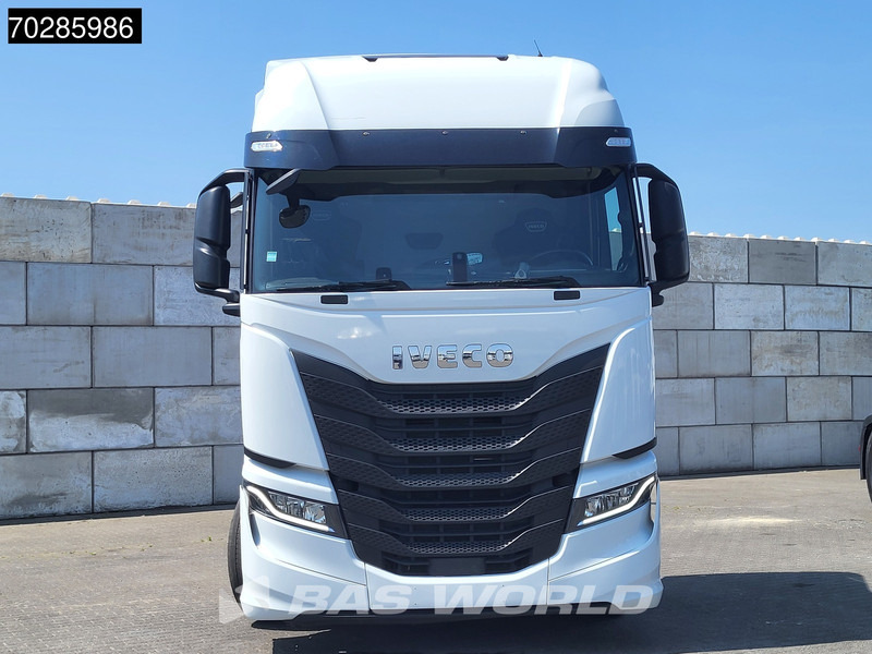 Iveco S-Way 490 4X2 Retarder Standklima 2xTanks Navi ACC LED Euro 6 - Vlačilec: slika 5 Iveco S-Way 490 4X2 Retarder Standklima 2xTanks Navi ACC LED Euro 6 - Vlačilec: slika 5