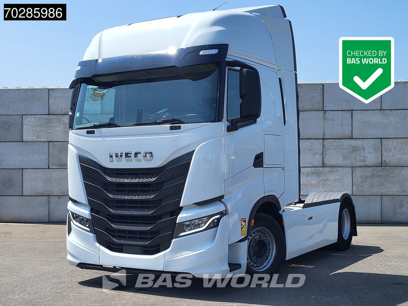 Iveco S-Way 490 4X2 Retarder Standklima 2xTanks Navi ACC LED Euro 6 - Vlačilec: slika 1 Iveco S-Way 490 4X2 Retarder Standklima 2xTanks Navi ACC LED Euro 6 - Vlačilec: slika 1