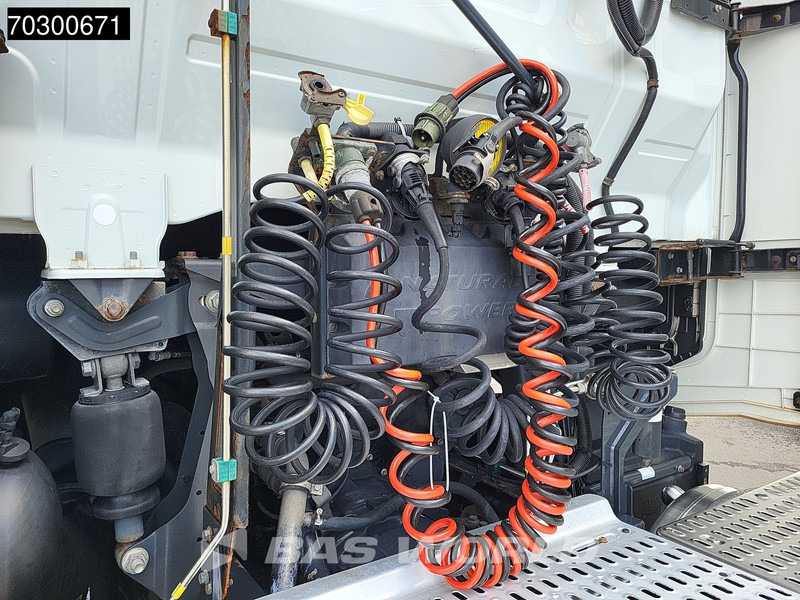 Vlačilec Iveco S-Way NP 460 4X2 LNG! NL-Truck Retarder 2xTanks ACC LED Euro 6: slika 11