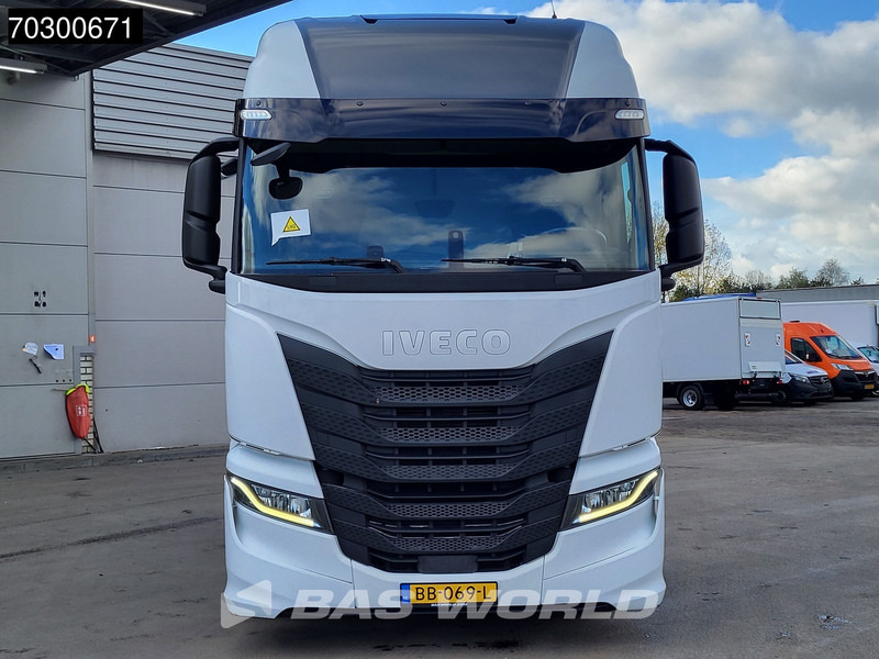 Vlačilec Iveco S-Way NP 460 4X2 LNG! NL-Truck Retarder 2xTanks ACC LED Euro 6: slika 6