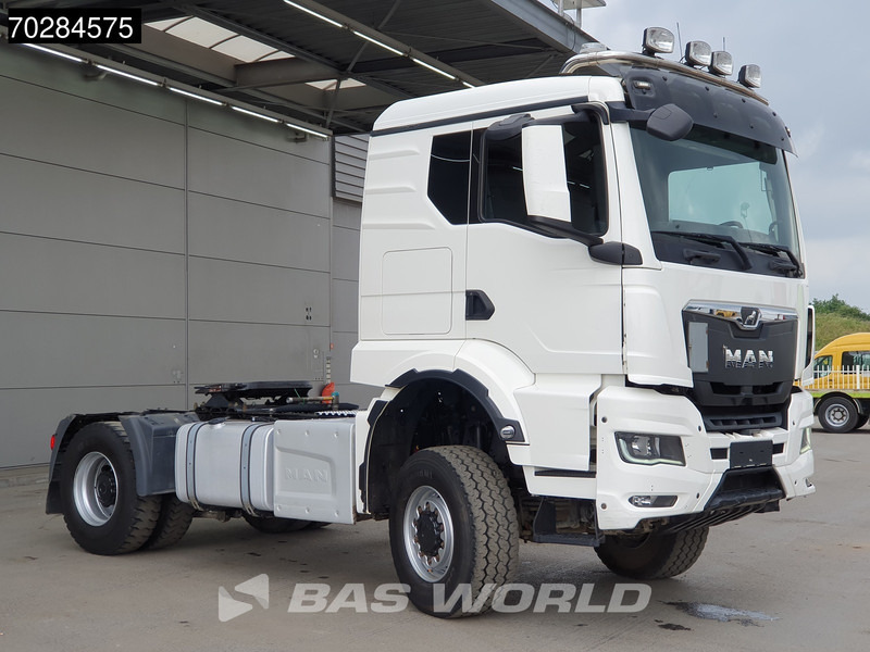 MAN TGS 22.510 4X4 4x4 Allrad! Big-Axle Hydraulik Drumbrakes Navi - Vlačilec: slika 3 MAN TGS 22.510 4X4 4x4 Allrad! Big-Axle Hydraulik Drumbrakes Navi - Vlačilec: slika 3
