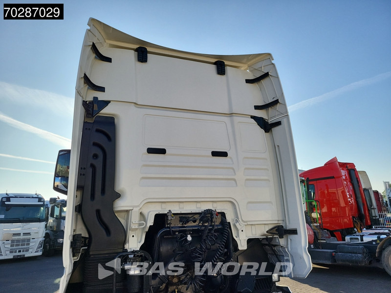MAN TGX 18.470 4X2 Mega GX Retarder ACC 2x Tanks Euro 6 - Vlačilec: slika 5 MAN TGX 18.470 4X2 Mega GX Retarder ACC 2x Tanks Euro 6 - Vlačilec: slika 5
