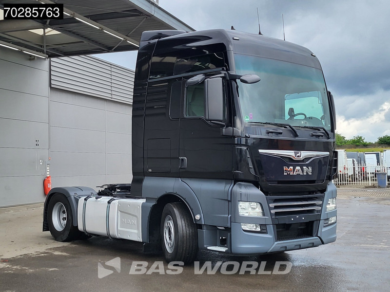 MAN TGX 18.470 4X2 XXL 2x Tanks Retarder Navi Standklima ACC - Vlačilec: slika 3 MAN TGX 18.470 4X2 XXL 2x Tanks Retarder Navi Standklima ACC - Vlačilec: slika 3