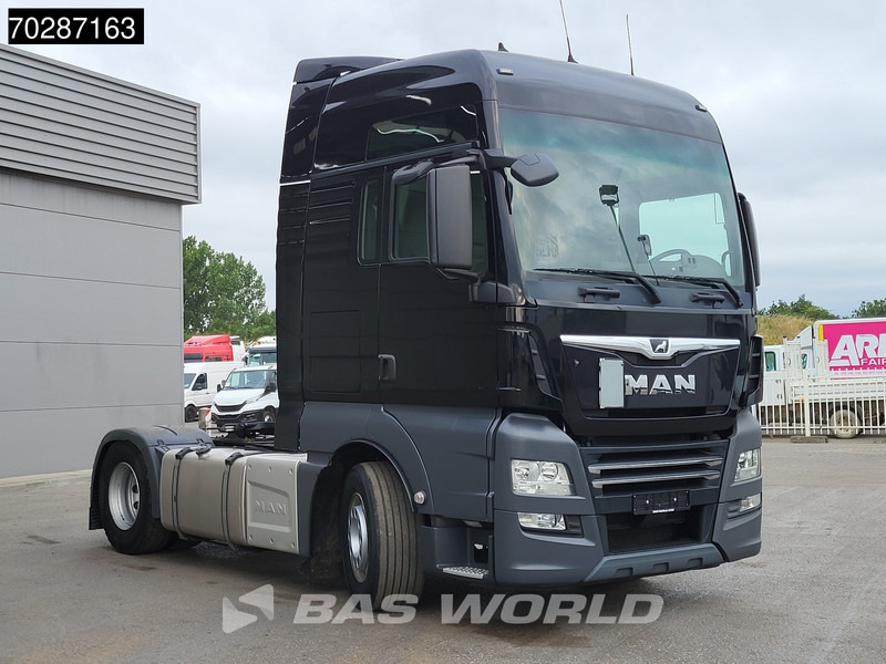 MAN TGX 18.470 4X2 XXL Retarder 2x Tanks Standklima ACC Navi Euro 6 - Vlačilec: slika 3 MAN TGX 18.470 4X2 XXL Retarder 2x Tanks Standklima ACC Navi Euro 6 - Vlačilec: slika 3