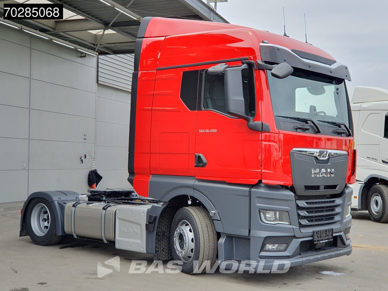 MAN TGX 18.480 4X2 NEW! GM Mega 2x Tanks ACC - Vlačilec: slika 3 MAN TGX 18.480 4X2 NEW! GM Mega 2x Tanks ACC - Vlačilec: slika 3
