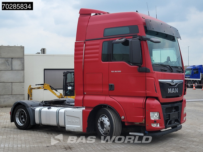MAN TGX 18.500 4X2 Mega XXL Retarder 2xTanks Euro 6 - Vlačilec: slika 3 MAN TGX 18.500 4X2 Mega XXL Retarder 2xTanks Euro 6 - Vlačilec: slika 3