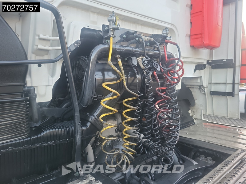 MAN TGX 18.500 4X2 XXL Retarder Full-Air - Vlačilec: slika 5 MAN TGX 18.500 4X2 XXL Retarder Full-Air - Vlačilec: slika 5
