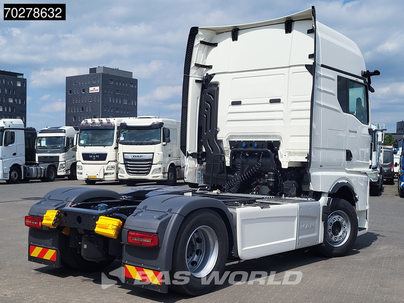 MAN TGX 18.520 4X2 Retarder 2xTanks MirrorCam Standklima ACC Navi LED Euro 6 Nieuw! - Vlačilec: slika 5 MAN TGX 18.520 4X2 Retarder 2xTanks MirrorCam Standklima ACC Navi LED Euro 6 Nieuw! - Vlačilec: slika 5