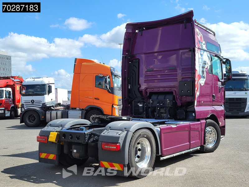 MAN TGX 18.580 4X2 XXL Retarder 2x Tanks Standklima Xenon ACC Navi - Vlačilec: slika 5 MAN TGX 18.580 4X2 XXL Retarder 2x Tanks Standklima Xenon ACC Navi - Vlačilec: slika 5