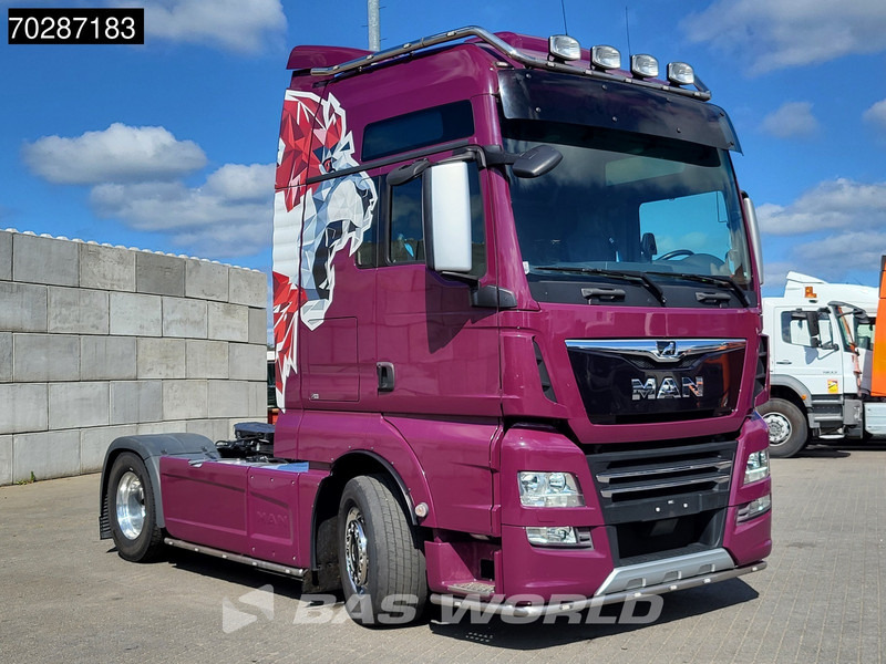 MAN TGX 18.580 4X2 XXL Retarder 2x Tanks Standklima Xenon ACC Navi - Vlačilec: slika 3 MAN TGX 18.580 4X2 XXL Retarder 2x Tanks Standklima Xenon ACC Navi - Vlačilec: slika 3