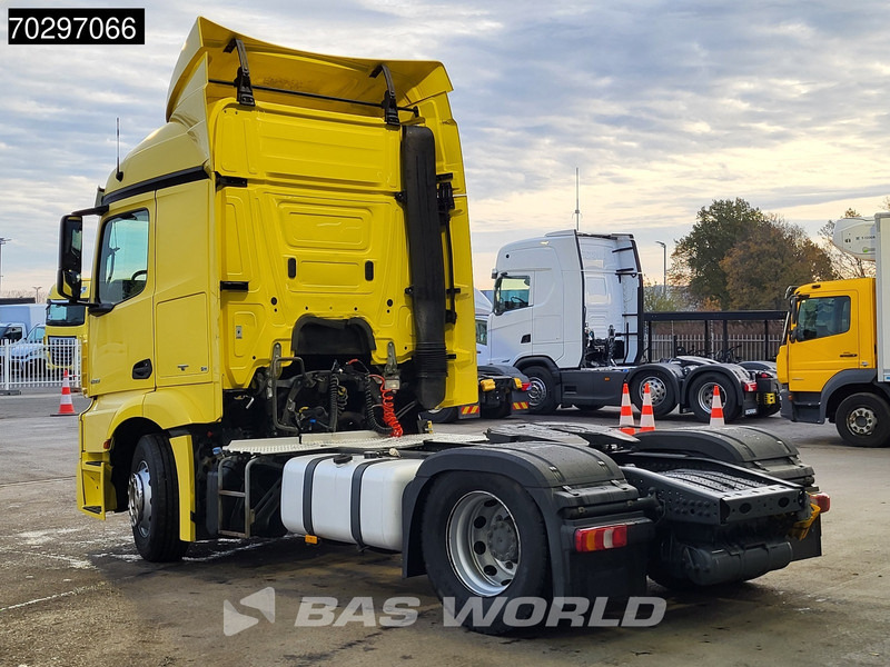 Mercedes-Benz Actros 1833 4X2 StreamSpace 80% Tyres 2xTanks Full-Air - Vlačilec: slika 2 Mercedes-Benz Actros 1833 4X2 StreamSpace 80% Tyres 2xTanks Full-Air - Vlačilec: slika 2