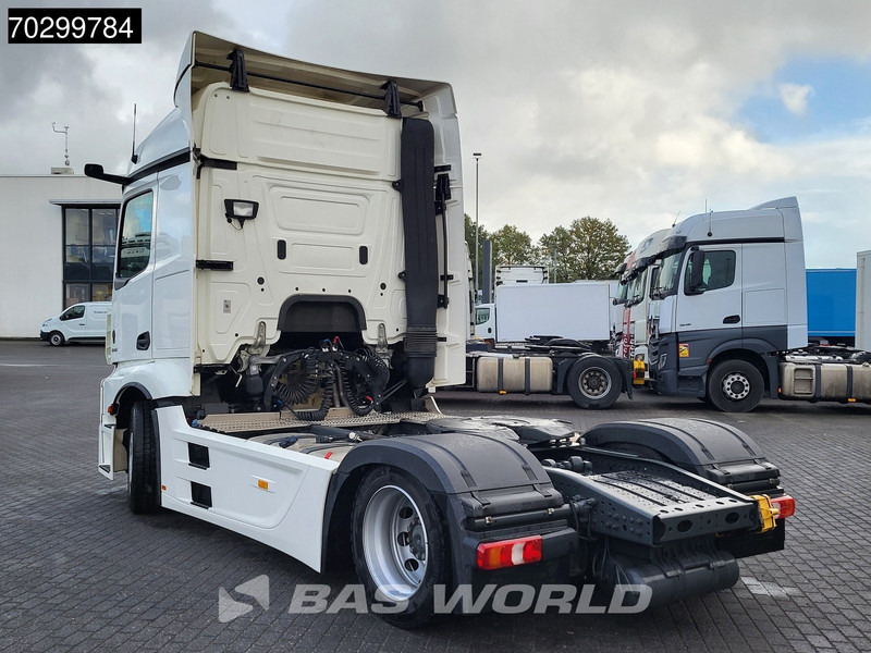 Mercedes-Benz Actros 1842 4X2 StreamSpace Mega Retarder MirrorCam 2xTanks Navi ACC Euro 6 - Vlačilec: slika 2 Mercedes-Benz Actros 1842 4X2 StreamSpace Mega Retarder MirrorCam 2xTanks Navi ACC Euro 6 - Vlačilec: slika 2