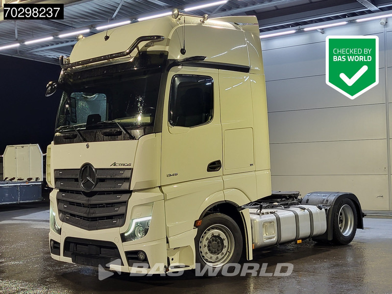 Mercedes-Benz Actros 1845 4X2 Retarder Mega 2xTanks Standklima Xenon Navi ACC Euro 6 - Vlačilec: slika 1 Mercedes-Benz Actros 1845 4X2 Retarder Mega 2xTanks Standklima Xenon Navi ACC Euro 6 - Vlačilec: slika 1