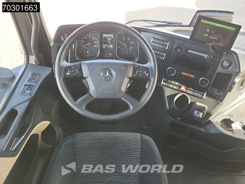 Vlačilec Mercedes-Benz Actros 1942 4X2 NL-Truck Mega StreamSpace: slika 17