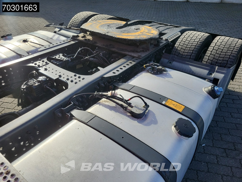 Vlačilec Mercedes-Benz Actros 1942 4X2 NL-Truck Mega StreamSpace: slika 13