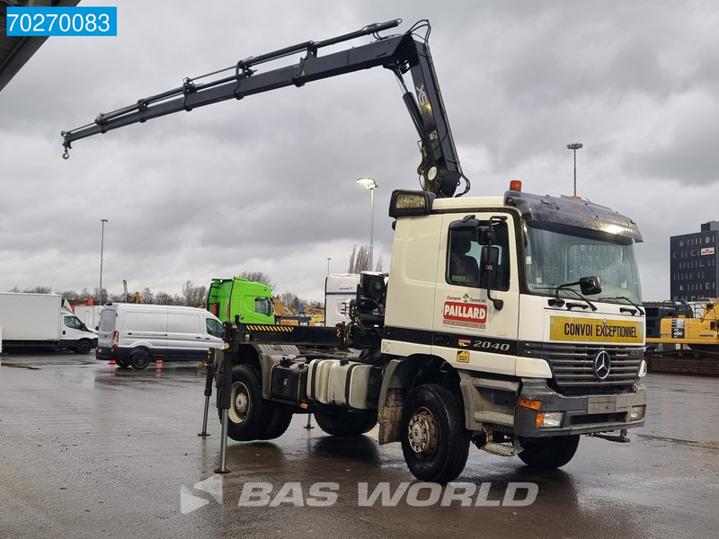 Mercedes-Benz Actros 2040 Actros 4X4 Manual 4x4 Big-Axle Full-Steel Hiab 1660-5 Kran 4x Stabilizers - Vlačilec: slika 3 Mercedes-Benz Actros 2040 Actros 4X4 Manual 4x4 Big-Axle Full-Steel Hiab 1660-5 Kran 4x Stabilizers - Vlačilec: slika 3