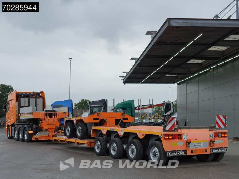 Mercedes-Benz Actros 8X4 180T GigaSpace Retarder Hydrauliek BigAxle Alcoa´s // Lowbed Trailer / 6 Axles / Hydraulic Pendle Axles / Extendable - Vlačilec: slika 3 Mercedes-Benz Actros 8X4 180T GigaSpace Retarder Hydrauliek BigAxle Alcoa´s // Lowbed Trailer / 6 Axles / Hydraulic Pendle Axles / Extendable - Vlačilec: slika 3