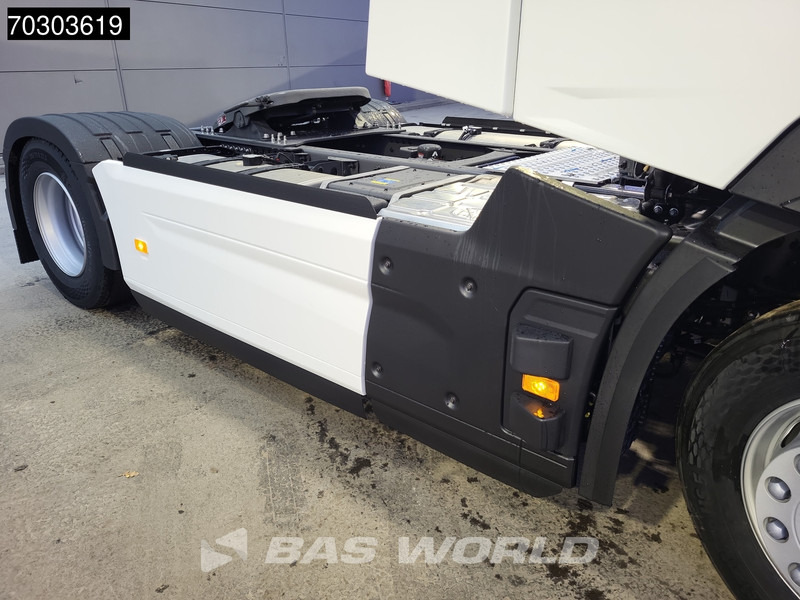 Nov Vlačilec Renault T 520 4X2 NEW! Retarder 2xTanks ACC Standklima LED: slika 17 Nov Vlačilec Renault T 520 4X2 NEW! Retarder 2xTanks ACC Standklima LED: slika 17